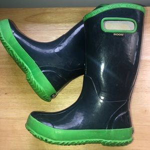 Boys BOGS waterproof rain boot size 1